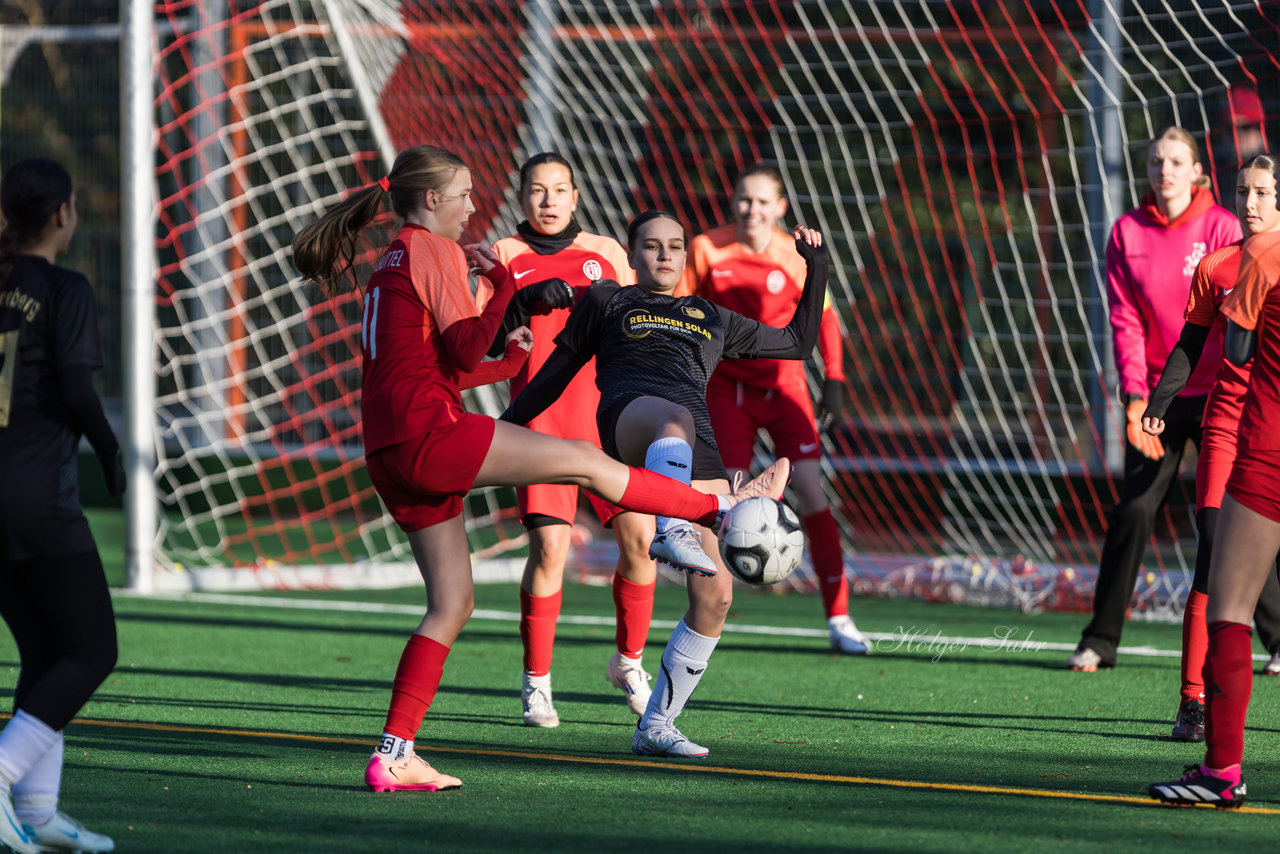 Bild 356 - wBJ VfL Pinneberg2 - Eimsbuttler TV 3 : Ergebnis: 5:0